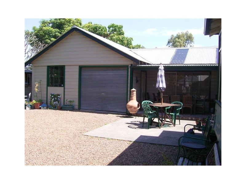 112 Marks Point Road, Marks Point NSW 2280