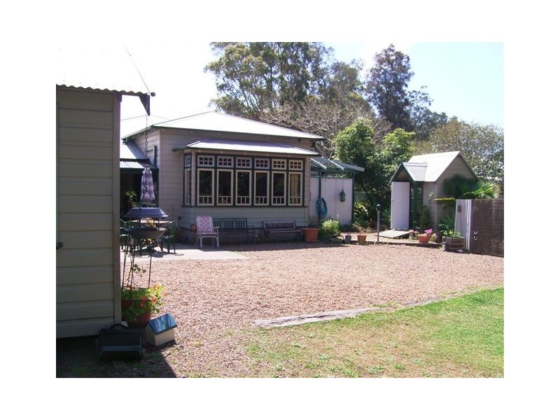 112 Marks Point Road, Marks Point NSW 2280