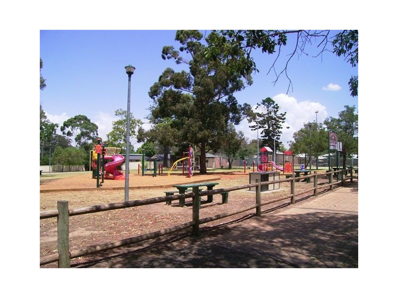 145 Lakes Street, Thirlmere NSW 2572