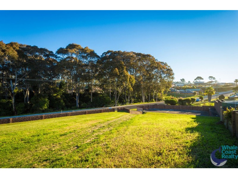 51 Wilcocks Avenue, Narooma NSW 2546