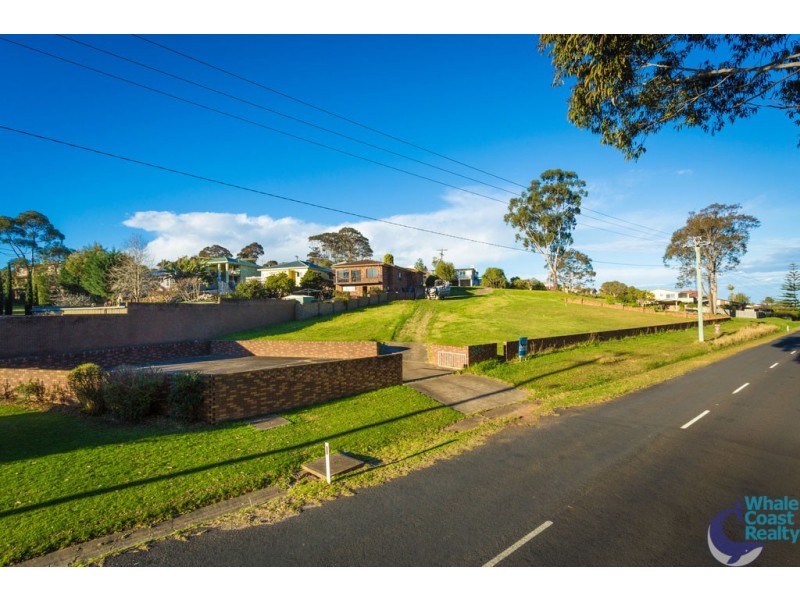 51 Wilcocks Avenue, Narooma NSW 2546