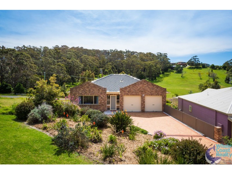 5 John Place, North Narooma NSW 2546
