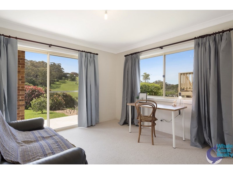 5 John Place, North Narooma NSW 2546