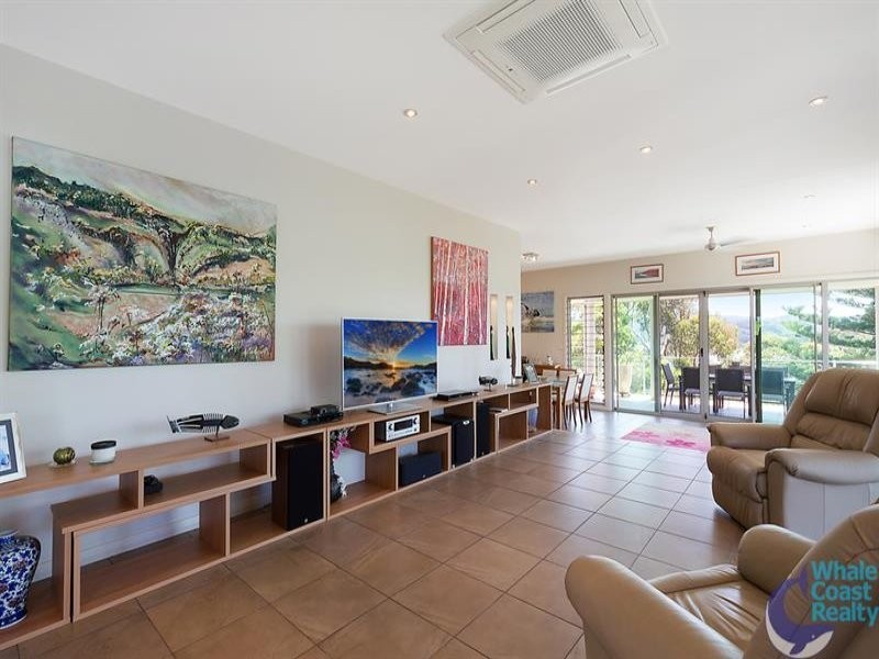 12 Thompson Lane, Narooma NSW 2546