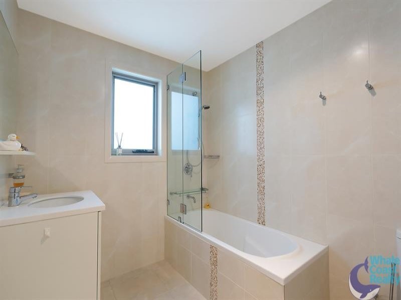 12 Thompson Lane, Narooma NSW 2546