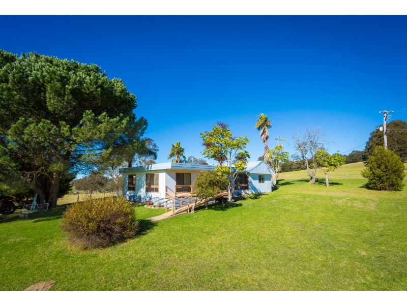 128 Wonga Road (Hillcrest), Narooma NSW 2546