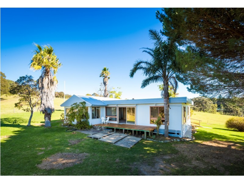 128 Wonga Road (Hillcrest), Narooma NSW 2546