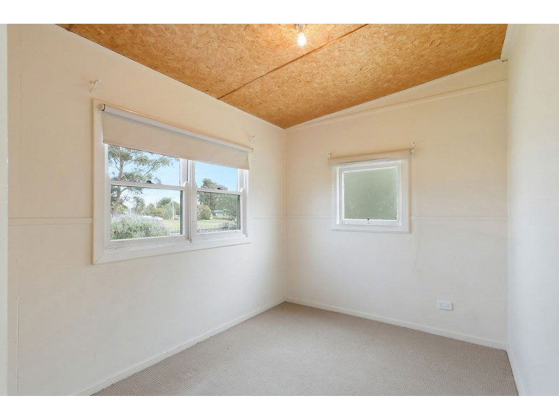 4 Barker Parade, Narooma NSW 2546