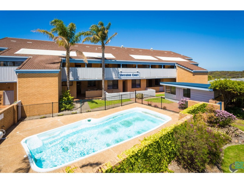 2/145 Wagonga Street, Narooma NSW 2546