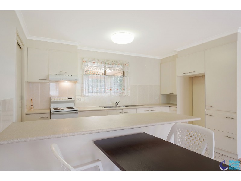 2/11 Payne Street, Narooma NSW 2546