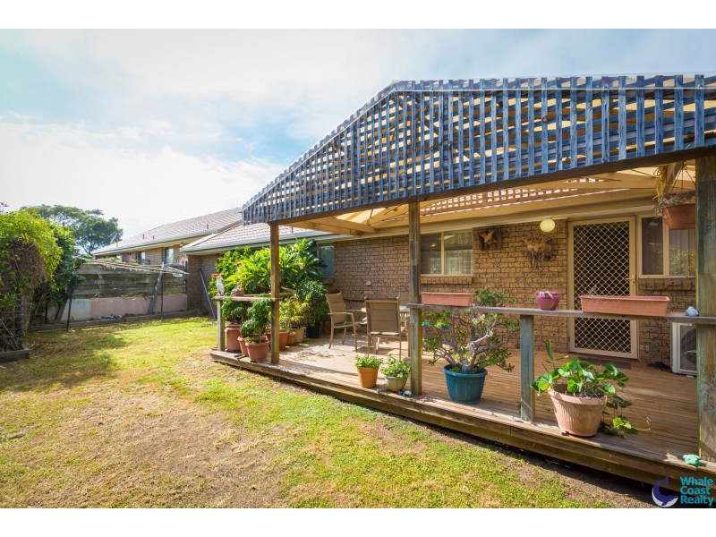 2/11 Payne Street, Narooma NSW 2546