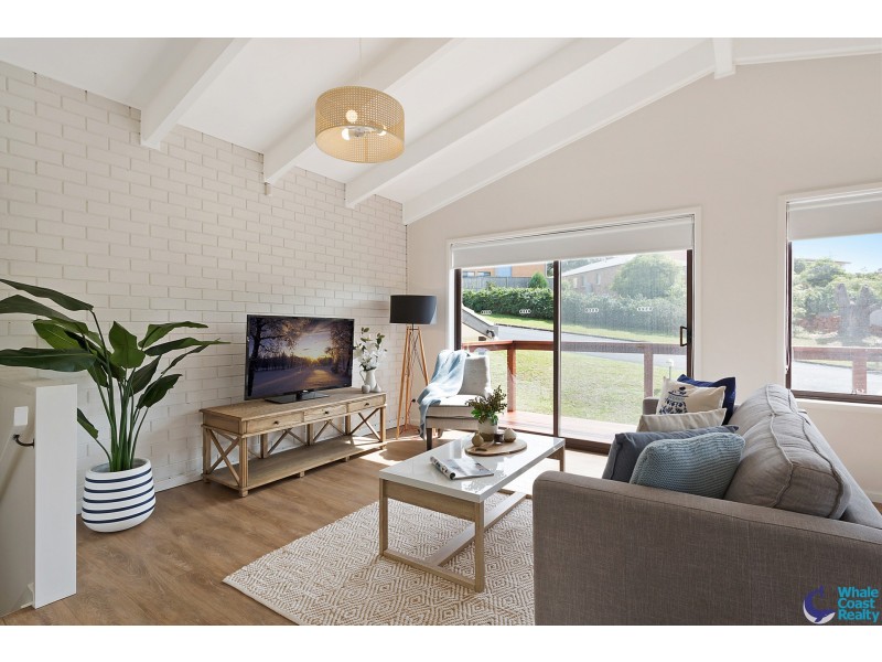 64 Binalong Street, Dalmeny NSW 2546