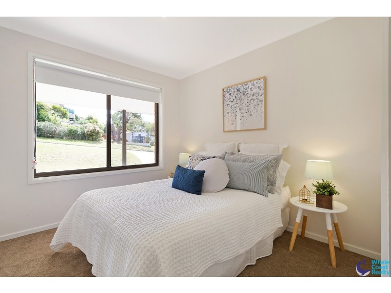 64 Binalong Street, Dalmeny NSW 2546