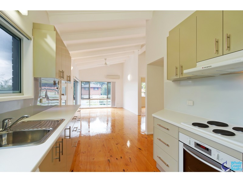 13 Mummaga Lake Drive, Dalmeny NSW 2546