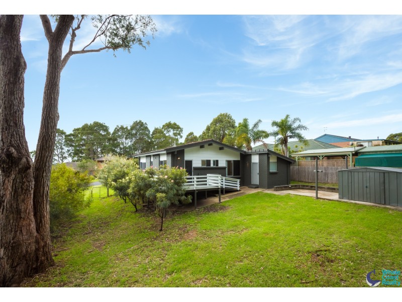 13 Mummaga Lake Drive, Dalmeny NSW 2546