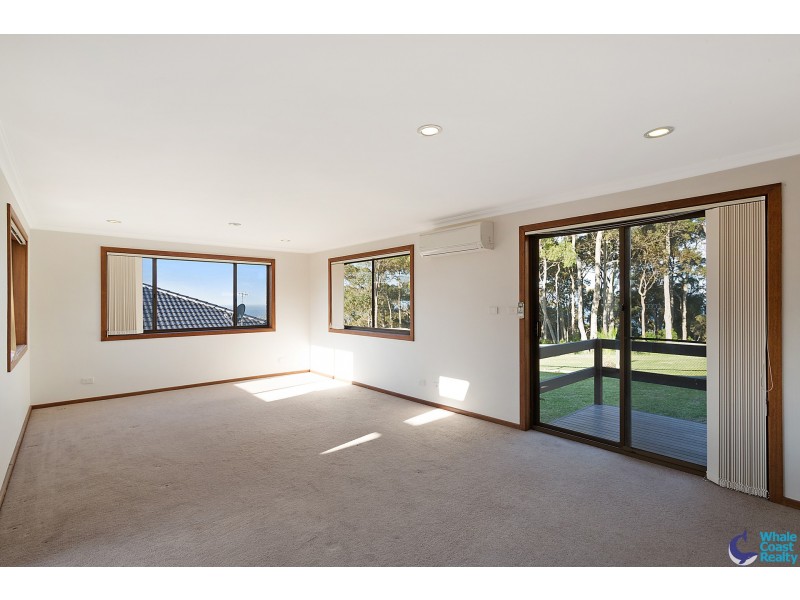 8 Woods Place, North Narooma NSW 2546