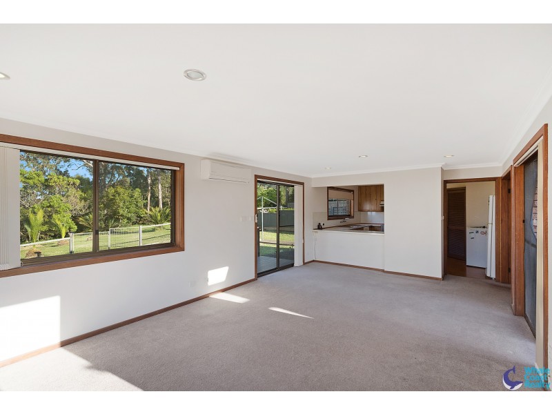 8 Woods Place, North Narooma NSW 2546