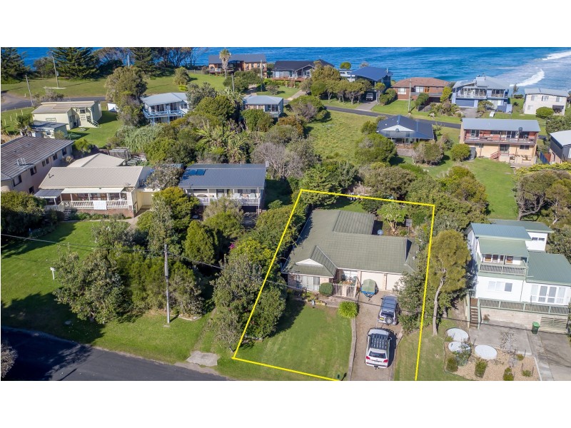 19 Long Point Street, Potato Point NSW 2545