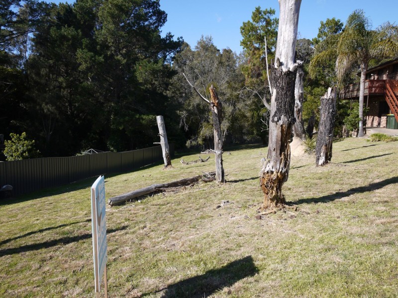 10 Thomson Parade, Dalmeny NSW 2546