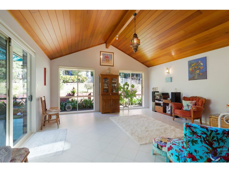 14 Fishermans Crescent, North Narooma NSW 2546