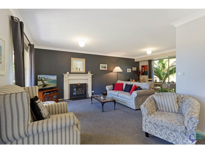 14 Fishermans Crescent, North Narooma NSW 2546