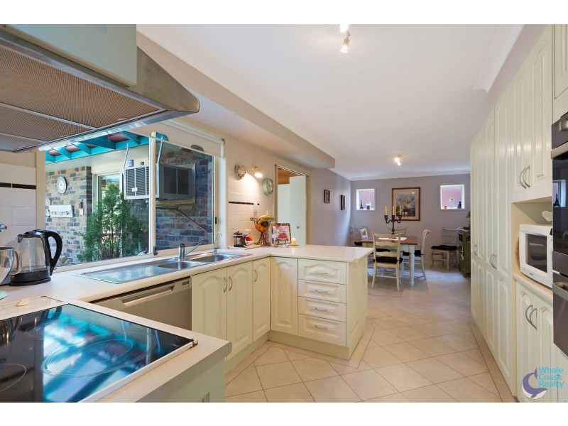 14 Fishermans Crescent, North Narooma NSW 2546