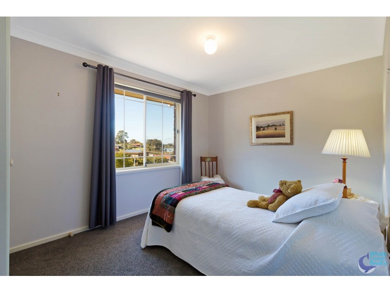 14 Fishermans Crescent, North Narooma NSW 2546