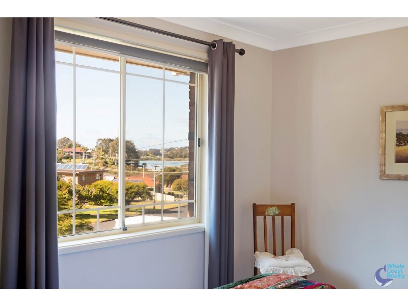 14 Fishermans Crescent, North Narooma NSW 2546
