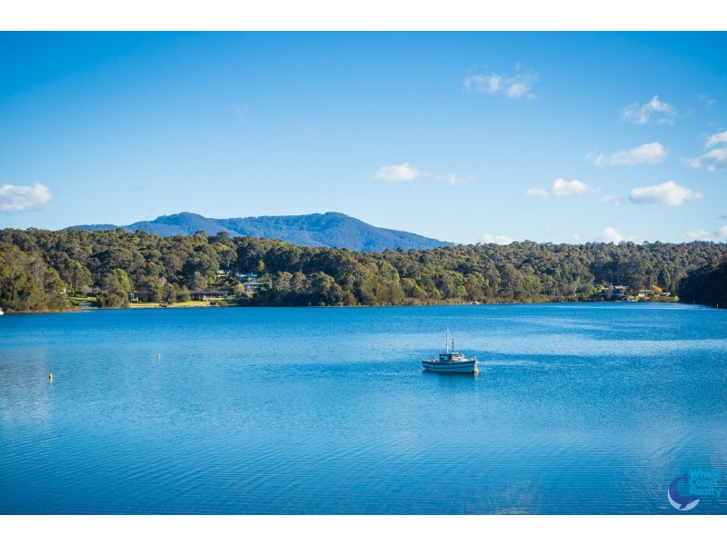 25 Lake View Drive, Narooma NSW 2546