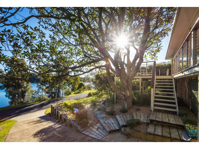 25 Lake View Drive, Narooma NSW 2546