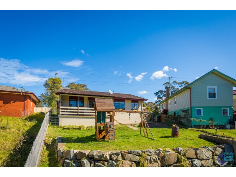 46 Hillcrest Avenue, North Narooma NSW 2546