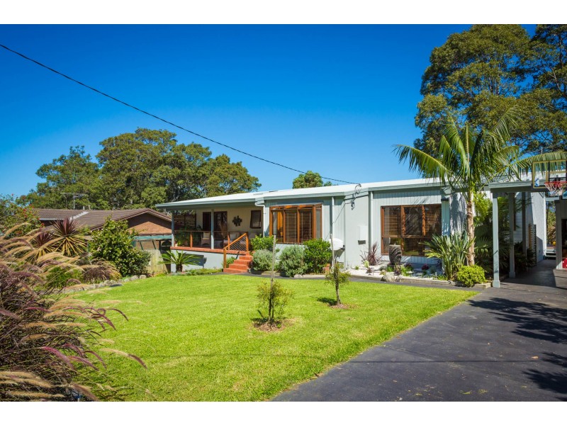 43 Eastaway Avenue, Narooma NSW 2546