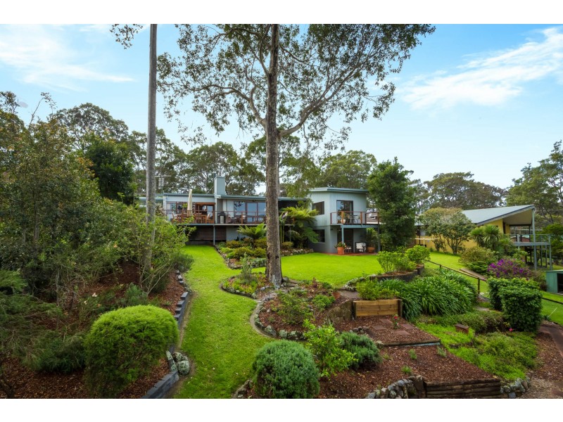 43 Eastaway Avenue, Narooma NSW 2546