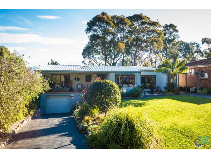 43 Eastaway Avenue, Narooma NSW 2546