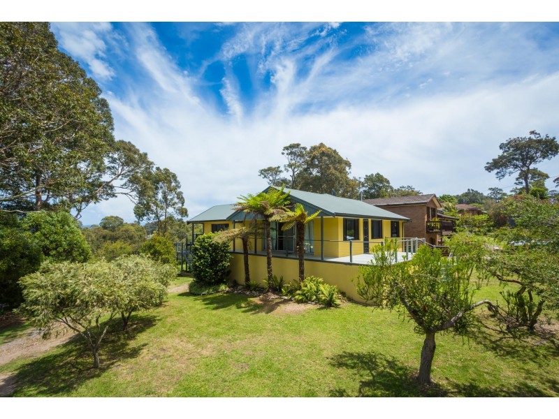 47 Eastaway Avenue, North Narooma NSW 2546