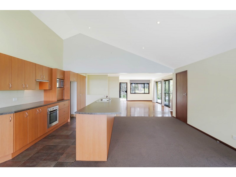 47 Eastaway Avenue, North Narooma NSW 2546