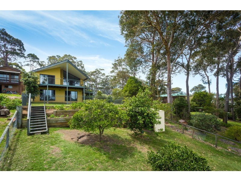 47 Eastaway Avenue, North Narooma NSW 2546