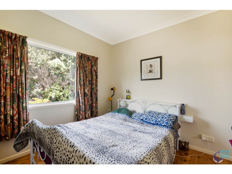 8 Hyland Avenue, Narooma NSW 2546