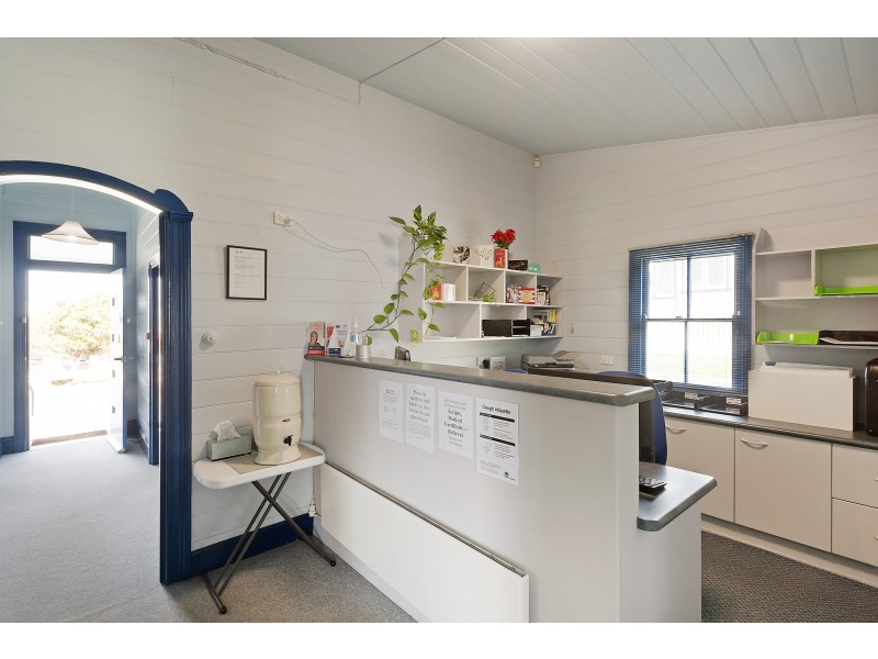 132 Wagonga Street, Narooma NSW 2546