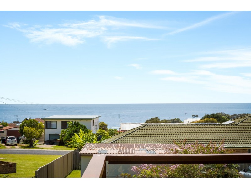 21 Ernest Street, Dalmeny NSW 2546