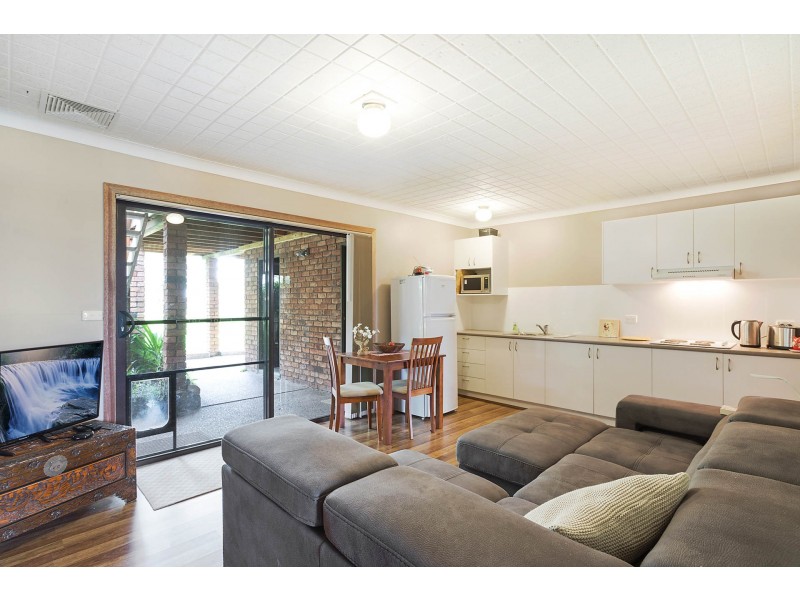 21 Ernest Street, Dalmeny NSW 2546