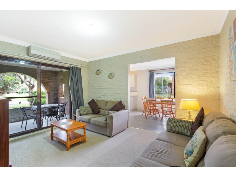 11/16 McMillan Road, Narooma NSW 2546