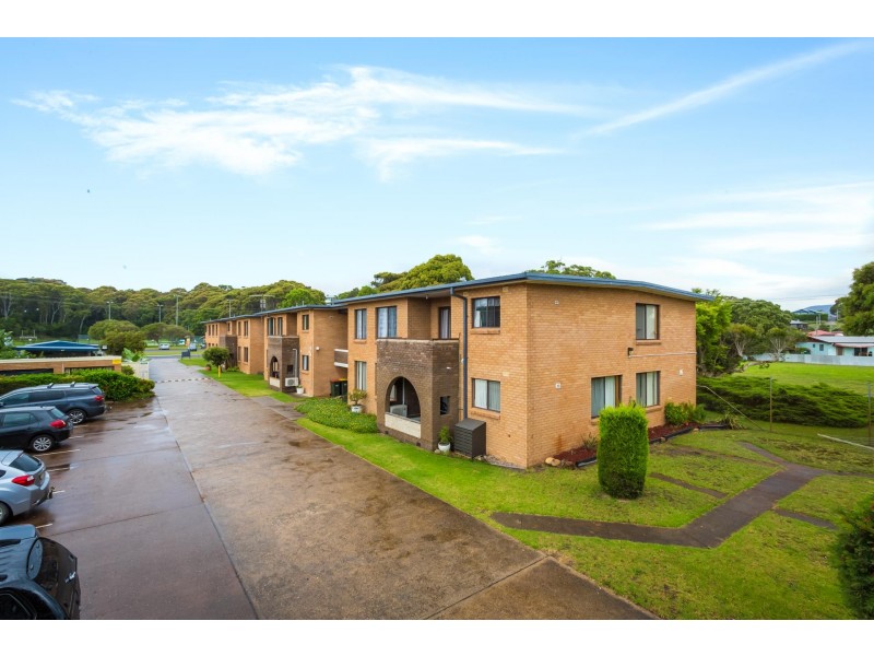 11/16 McMillan Road, Narooma NSW 2546