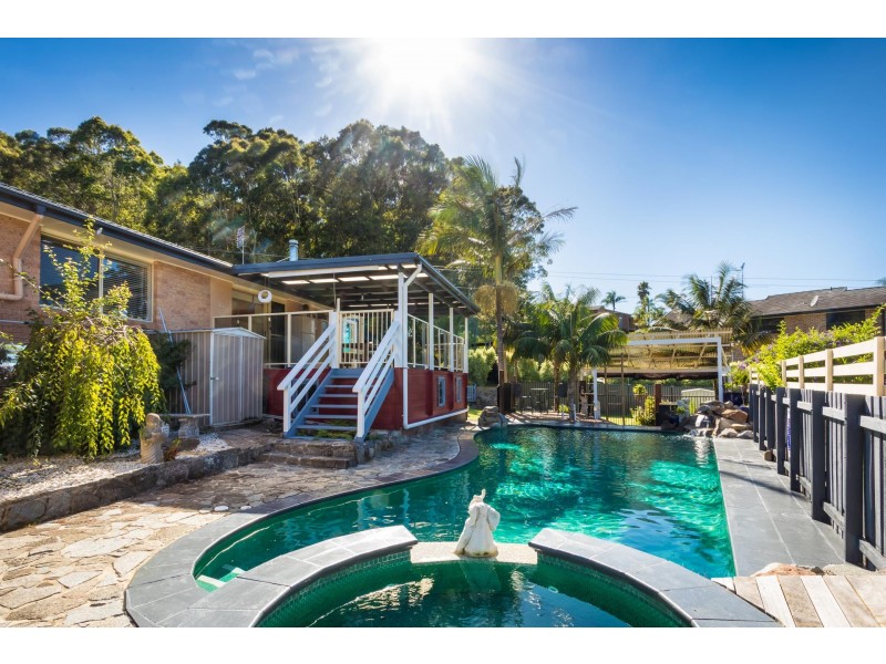 58 Fishermans Crescent, North Narooma NSW 2546
