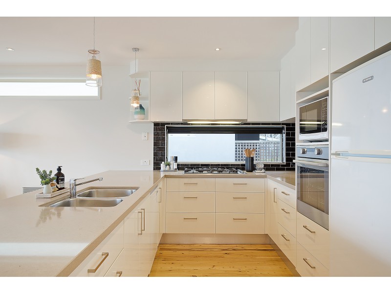 85 Dalmeny Drive, Kianga NSW 2546