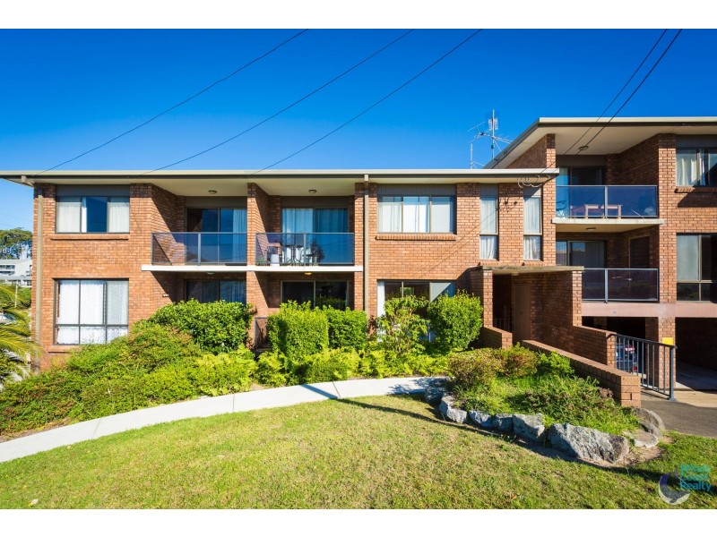 2/12 Tilba Street, Narooma NSW 2546