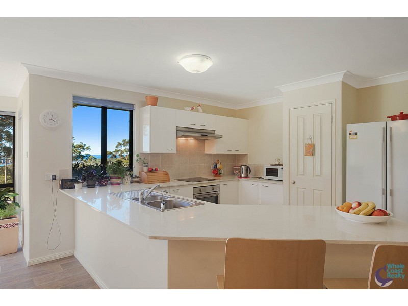 88 Rainforest Parkway, Narooma NSW 2546