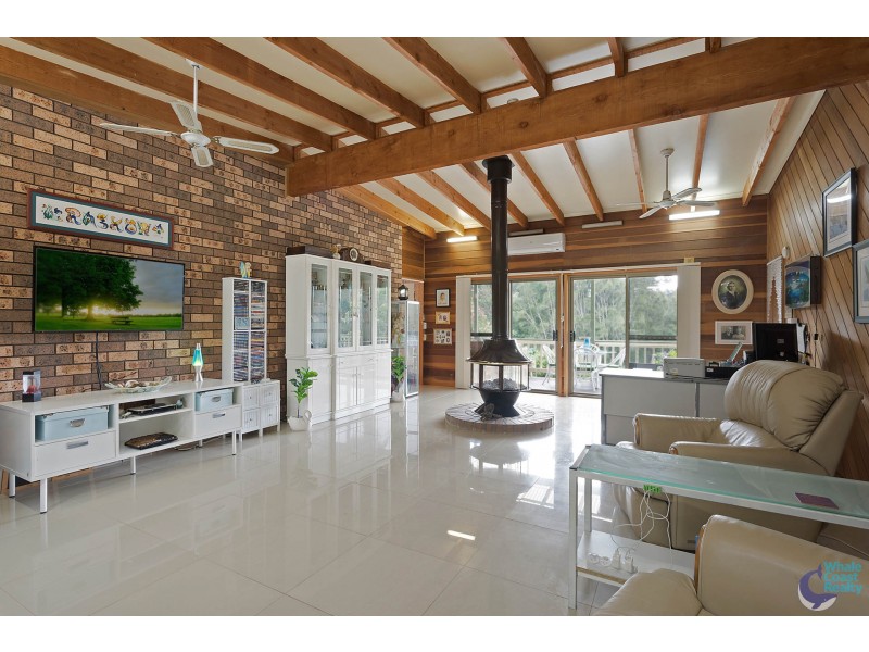 17 Lakeside Drive, Kianga NSW 2546