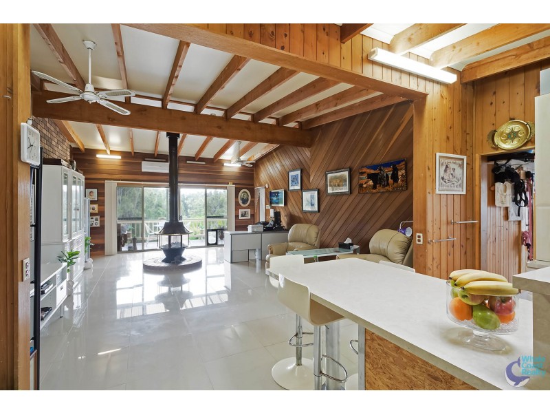 17 Lakeside Drive, Kianga NSW 2546