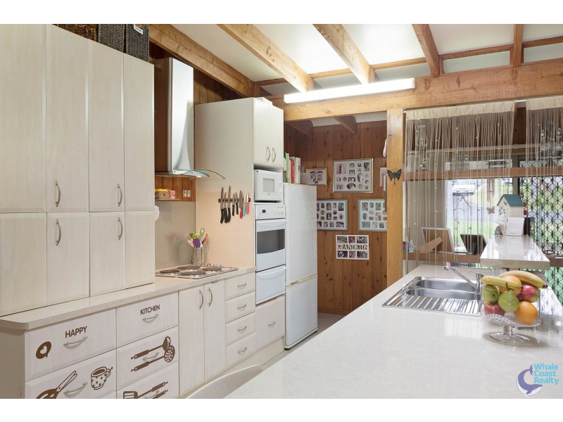 17 Lakeside Drive, Kianga NSW 2546